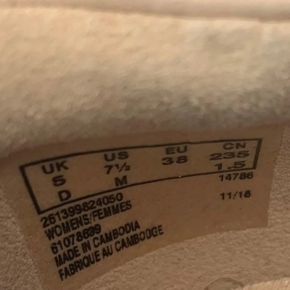 Clarks Blush Pink Minimal Leather Ballet Flats - Picture 7 of 10